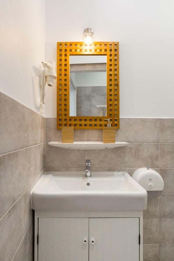 Apartament Holidays *